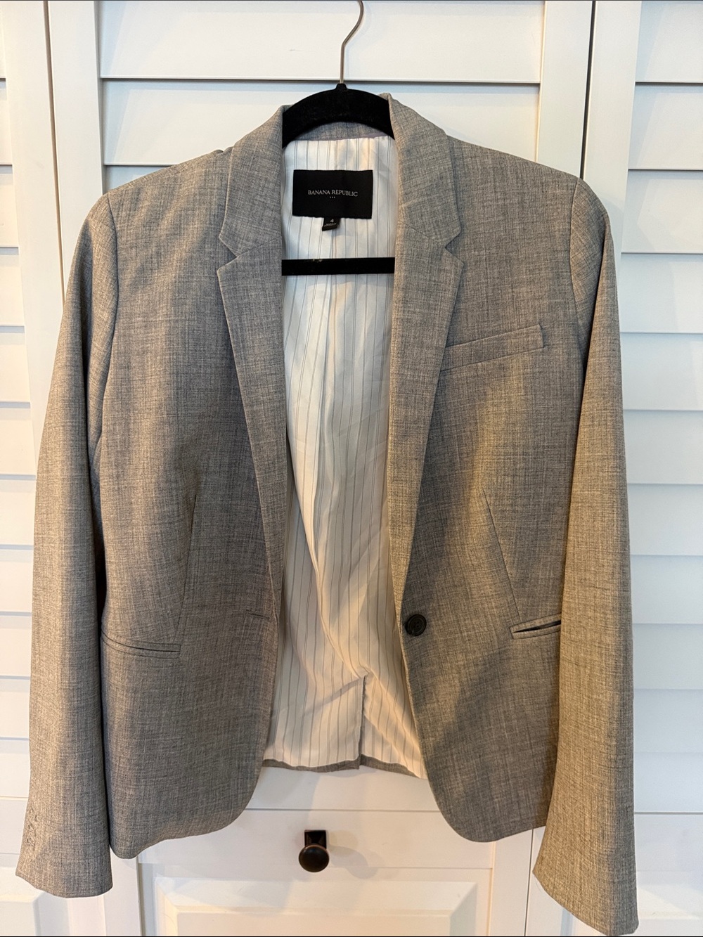 Banana Republic Light Gray Women's Single-Button Blazer